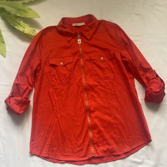 ⭐️MICHAEL Kors Long Sleeve Zip-up Shirt Blouse⭐️ - Picture 4 of 10